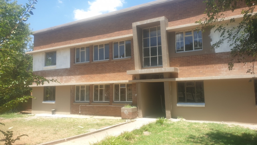 To Let 1 Bedroom Property for Rent in Bloemfontein Free State